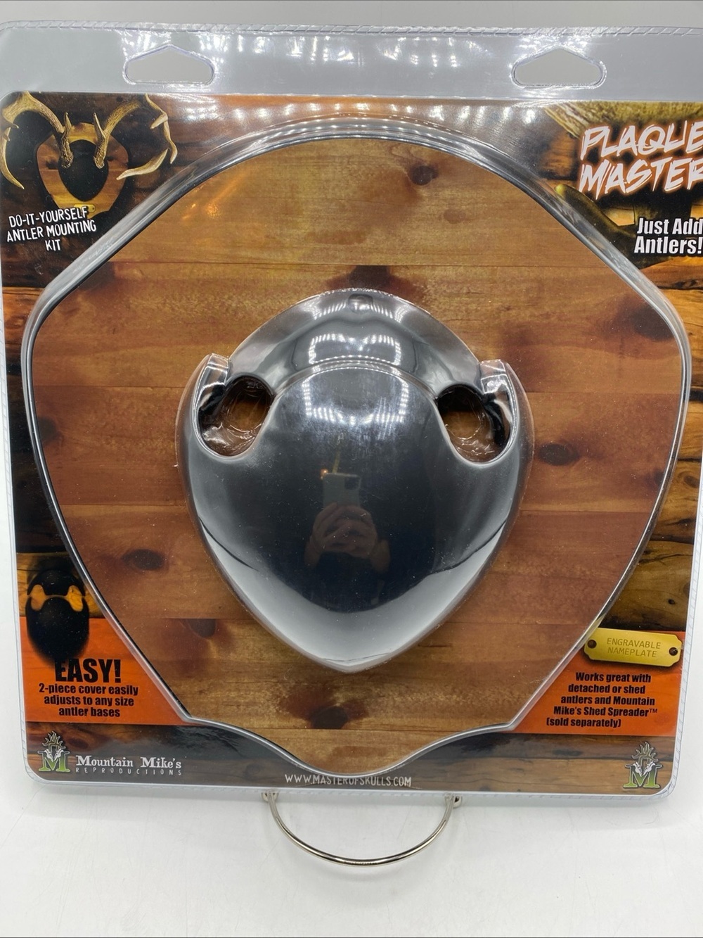 Mountain Mike’s Plaque Master Deer Antler Mounting Kit
